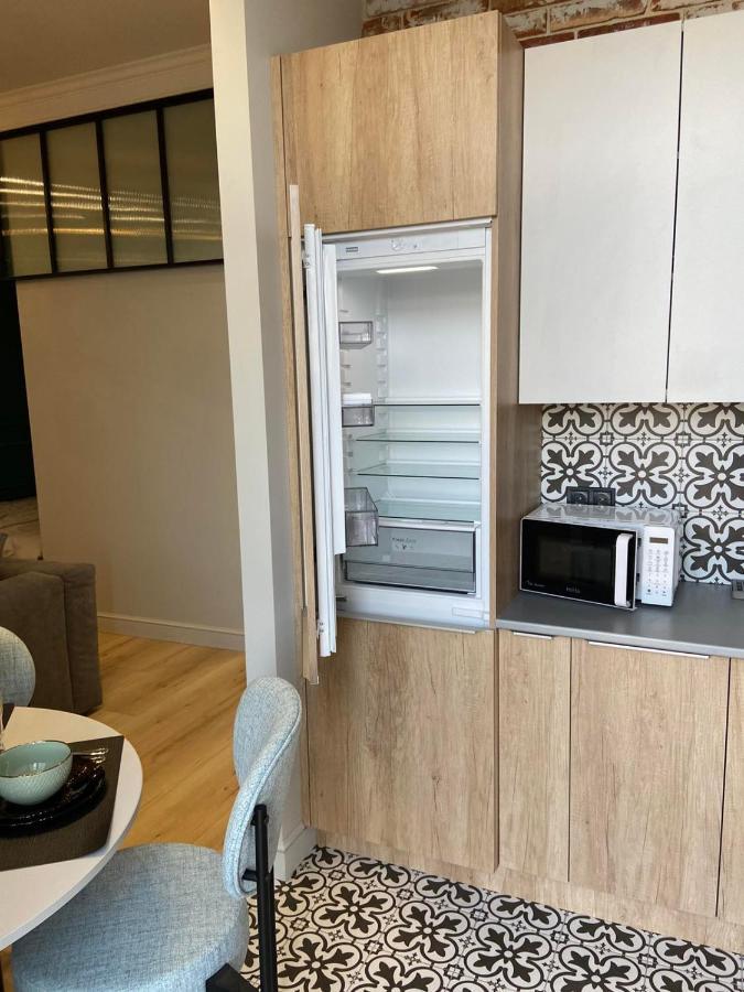 Lux Appartments В Центре Города В Стиле Loft Vinița Exterior foto