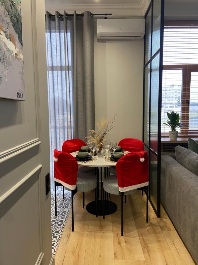 Lux Appartments В Центре Города В Стиле Loft Vinița Exterior foto