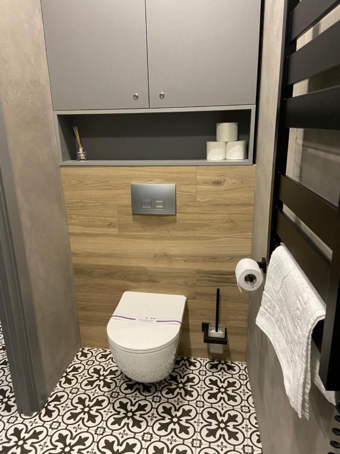 Lux Appartments В Центре Города В Стиле Loft Vinița Exterior foto